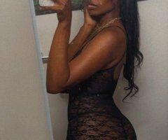Kansas City Female Escort — playful teasing & naughty moments - Image 3