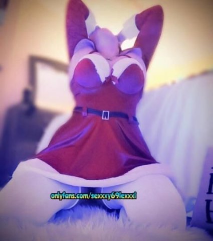 Fort Myers Female Escort — Lingerie/Costume Requests, Dinner Dates, BDSM - 1