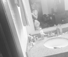 Richmond, VA Incall Only Female Escort - Image 6