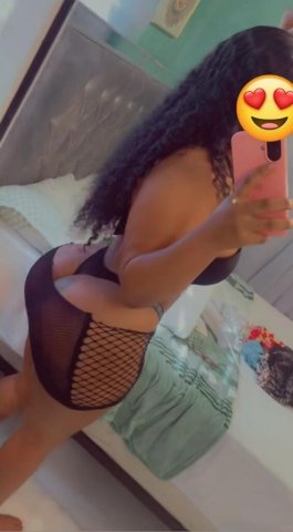 Baton Rouge Female Escort — blowjobs without a condom, massages - 1