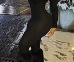 Monterey, CA Female Escort — In-call Full Service Hourly - Image 5