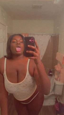 Columbus GA Virtual Female Escort — Dark Codiene (IG: @darkcodiene) - 1