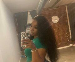 St. Louis escorts - St. Louis Female Escort — 5'6, super thick, super tatted