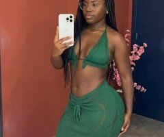 Baltimore Female Escort — Affectionate Adult Companion - Image 4