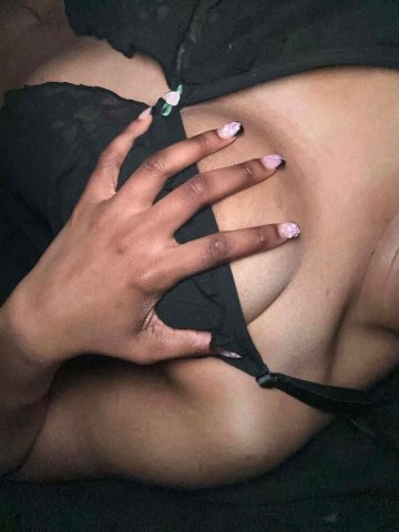 Ebony Female Escort in Lubbock for Deep Throat Videos (Text) - 1
