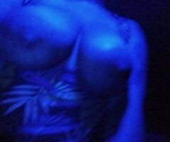 Detroit, Michigan Female Escort — Gentle Throat Play & Timed Sessions - Image 10
