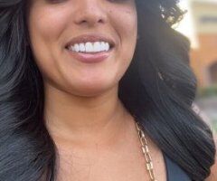 Long Beach CA Female Escort — discreet attention & seductive eyes - Image 2