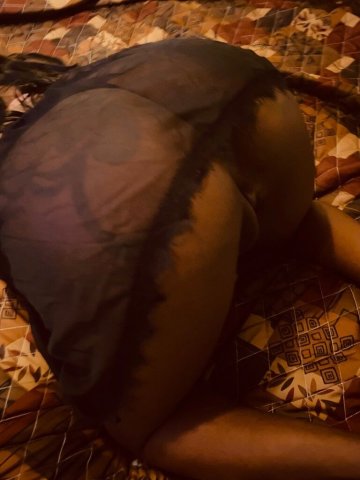 North Miami Beach Incall — I-95 & 826 One-Night Female Escort (Ends 11AM) - 1