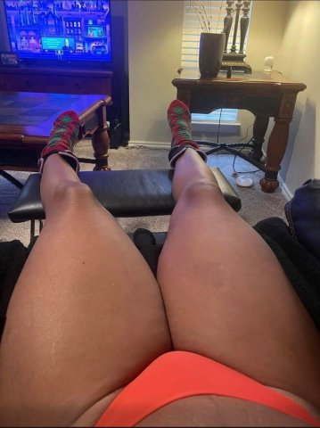 Ally (30) in Quincy, MA — Thick Female Escort Content Packs - 1