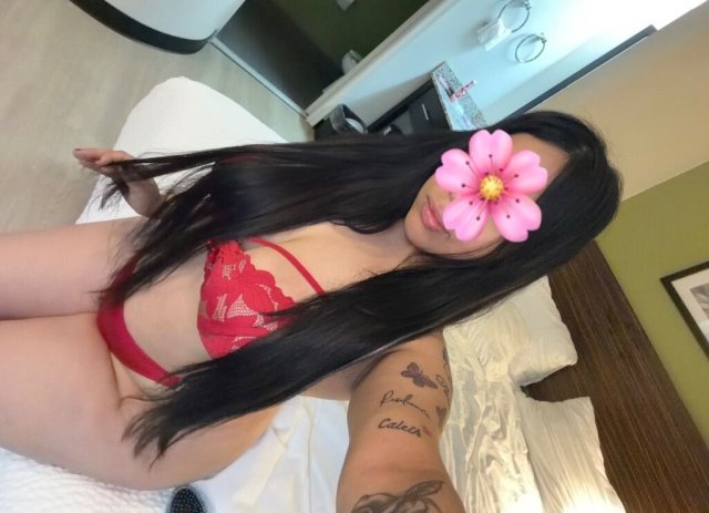 Maria (29) — Female Escort in Northern Virginia & DC - 1
