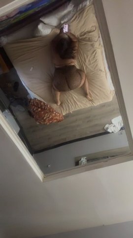 Milwaukee Female Escort — curvy, soft skin & pretty eyes - 1