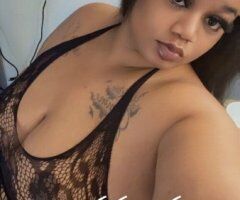 Milwaukee Female Escort — curvy, soft skin & pretty eyes - Image 2
