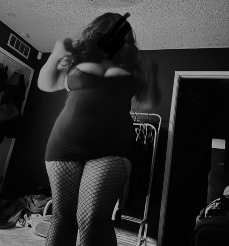 Sacramento Female Escort — Text Messaging Preferred - 1