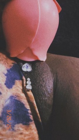 St. Louis Chocolate Outcall Escort (5'0” ) — Real Wet, Tight & Clean - 1