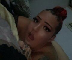 Youngstown escorts - Out-call fun with two girls — quick foot rubs or a full hour (Youngstown, Ohio)