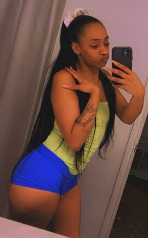 Fort Lauderdale Female Escort — Incalls Only, Morning Special & BBJ - 1