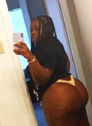 Ocala FL Horny Curvy Female Escort — Party, Incall/Outcall & Car Fun - 1