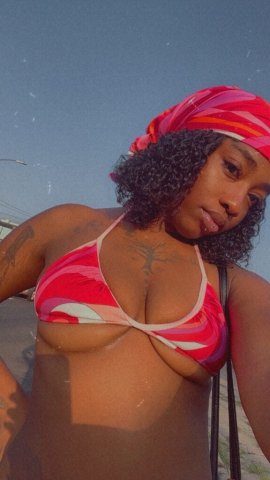 Slim Thick Perfection — Philadelphia Female Escort (Chocolate Bunny) - 1