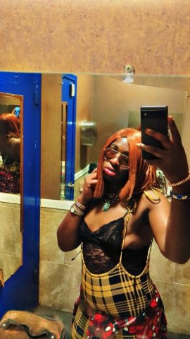Louisville Female Escort — Sweet, playful vibe - 1