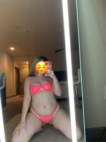 Louisville KY Horny Sweet Girl Offering GFE, 69, and Car Fun (Incall/Outcall) - 1