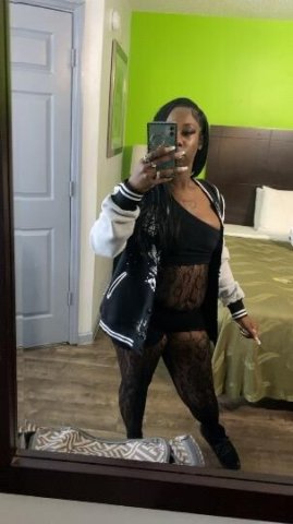 Tuscaloosa Water Park Sexy Chocolate — Slim Thick Squirting - 1