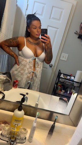  Tattoo beauty on duty in Nashville — private discreet appointment - 1