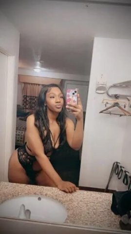 Madison — In & Outcall Special (Rockford, IL) — Discreet Pleasure - 1