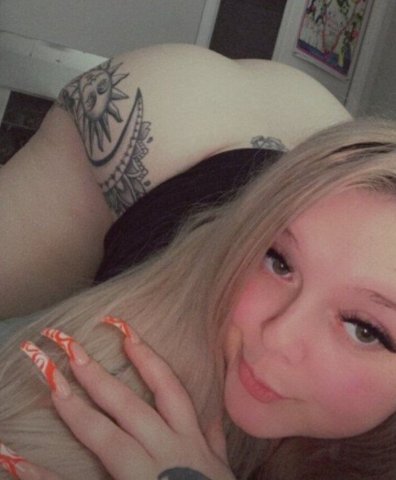 Meridian Female Escort — Incall, Outcall & Car Dates - 1