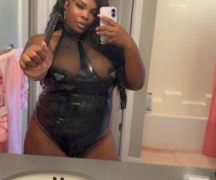 Bowling Green KY Busty California Escort — Thick Chocolate Temptation - Image 2