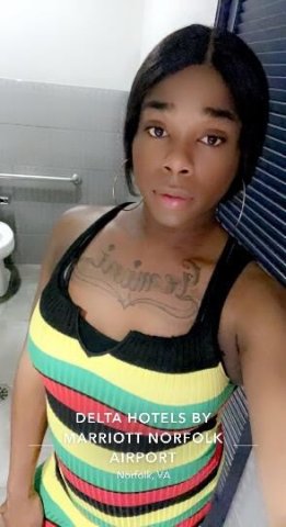 Tiffany Moore (26) — Massage, Cardate, Couples & Party Friendly - 1