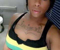 Hampton escorts - Tiffany Moore (26) — Massage, Cardate, Couples & Party Friendly