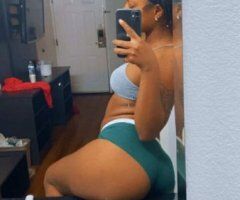 Milwaukee escorts - Milwaukee Female Escort — Slim Petite Natural, Exotic & Hypnotizing