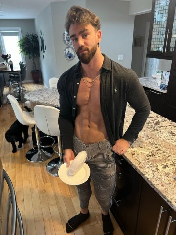 ✅ Available Incall or outcall,Big dick horny top here to satisfy your desires.💯 - 1