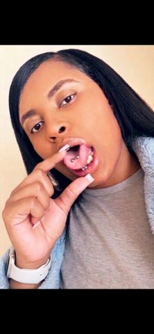 South Bend IN Female Escort — Snapchat pics + no-gag specials (call only) - 1