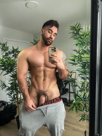 ✅ Available INCALL or OUTCALL,Big DICK horny top here to satisfy your desires.💯 - 1