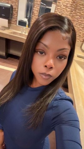 Kayla — FunSize 4'11” 118 with 550cc DD-Cup, verified - 1