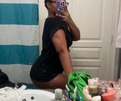 Dallas escorts - Dallas Female Escort — Content-Only (FT calls/videos/pics) and Fetish Friendly