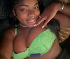 Houston escorts - Houston Female Escort — Incalls & Outcalls, BJ/QV/HHR