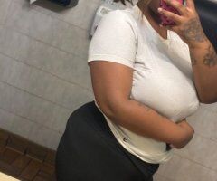 Milwaukee Female Escort — Twitter verification before location - Image 3