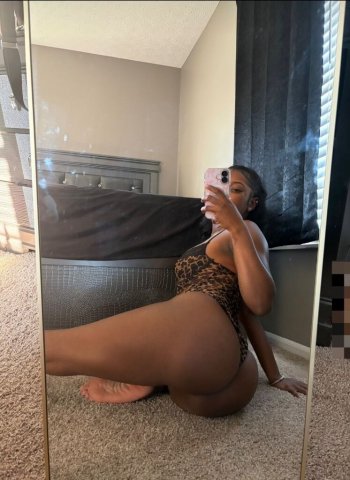 Miami FL Female Escort for FT Shows, Upscale Princess Vibes - 1