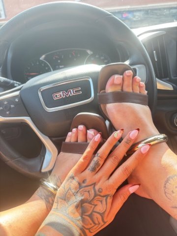 Magicc Sweet & Curvy Homegrown Beauty — Incalls & Outcalls - 1