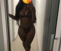 Hot Latina Goddess Pleasure Escort - Image 4