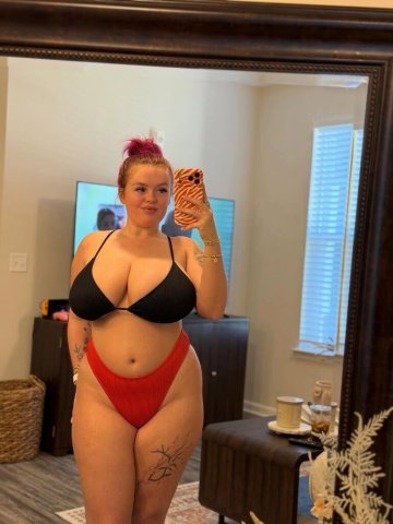 Independent Incall/Outcall Female Escort in San Fernando Valley — Party & Sensual Play - 1