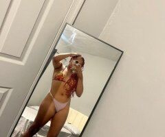Philadelphia escorts - Philadelphia Latina Female Escort — massage with happy ending