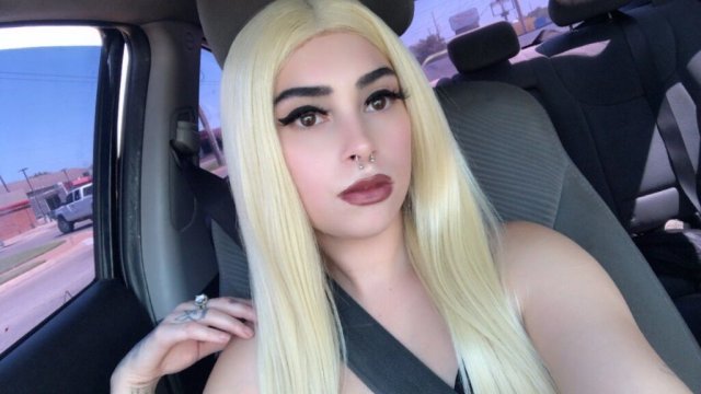 Two Sexy Women in Tulsa, OK — Hangout for Money & Fun - 1
