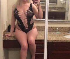 Rose  Mendocino Female Escort — Foot Fetish, Domination & Massages - Image 2