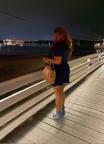 Sutton Incall Special — 35, Massages (Worcester area) - 1