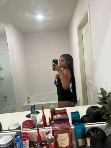 Baton Rouge Female Escort — Outcalls in All Areas - 1