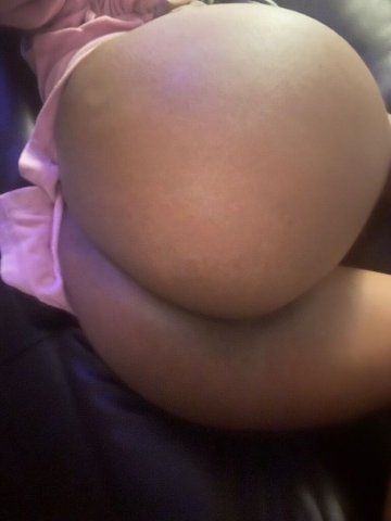 Message me first: massages and nude housecleaning — Greensboro, NC - 1