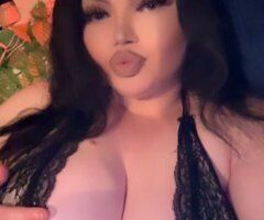 Doll  in Palm Springs — content sales & FaceTime shows - Image 3